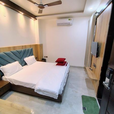 Celebration Guest House Lucknow Zewnętrze zdjęcie