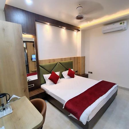 Celebration Guest House Lucknow Zewnętrze zdjęcie